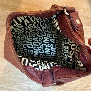 Burgundy Turnlock Hobo bag